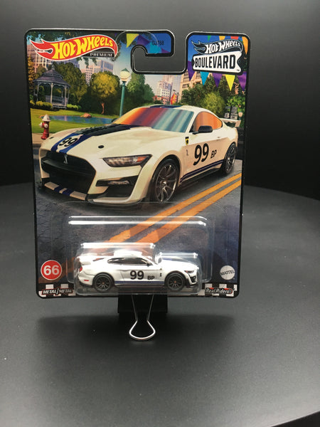 Hot Wheels Premium - Boulevard Series 66 - '20 Ford Shelby GT500